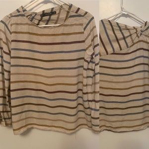 🌻 3/25 Zara long sleeve shirt
